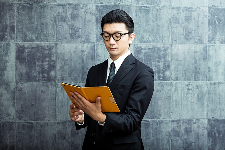 メガネを掛ければ男子力がアップする!?